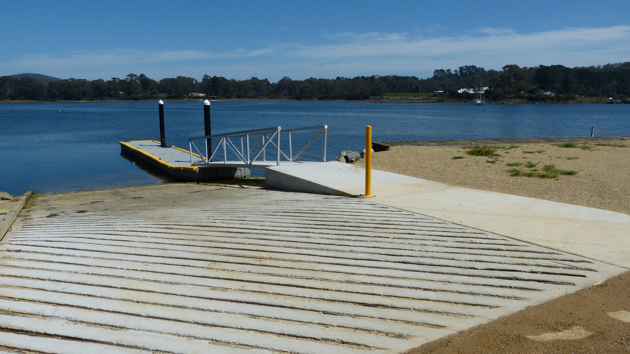 Finbrella boat canopy shade testing on the Swan River, Perth.