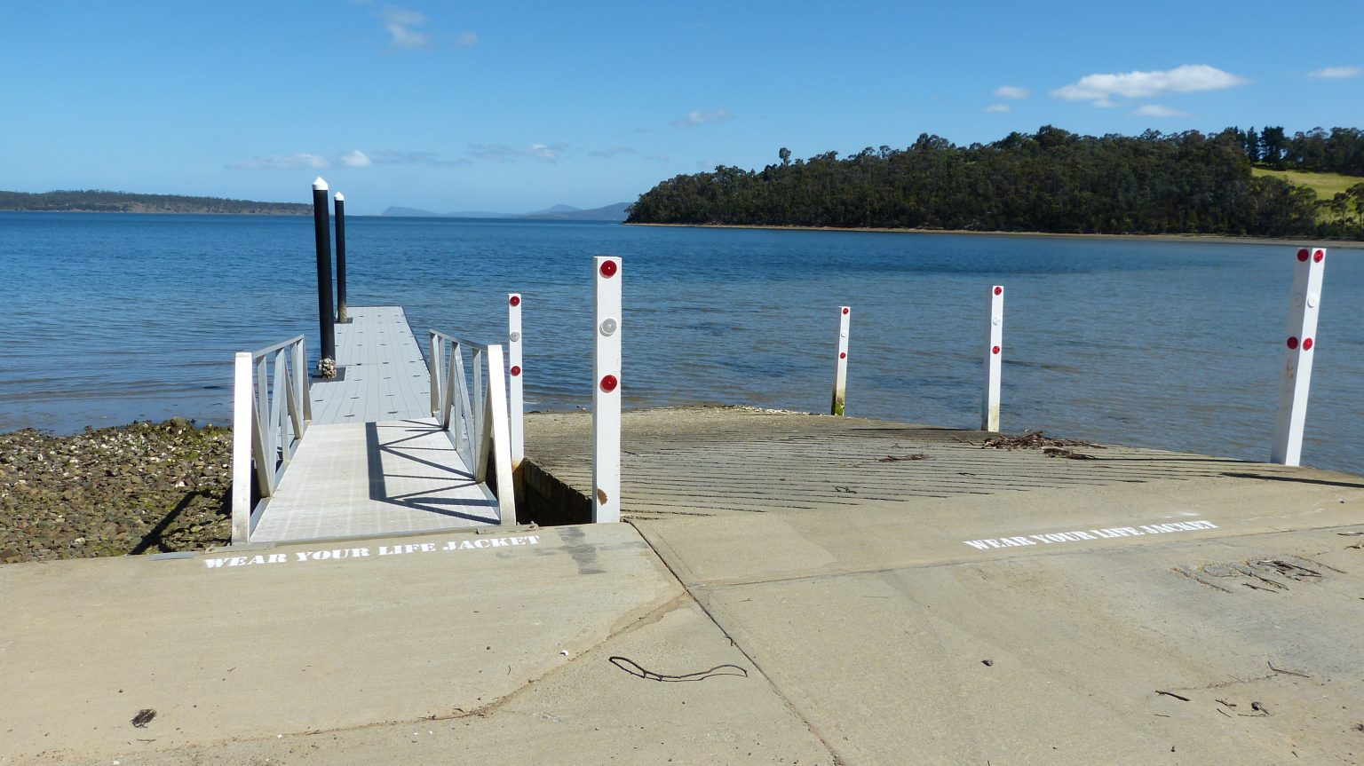 Trial Bay Boat Ramp / Pontoon Marine and Safety Tasmania