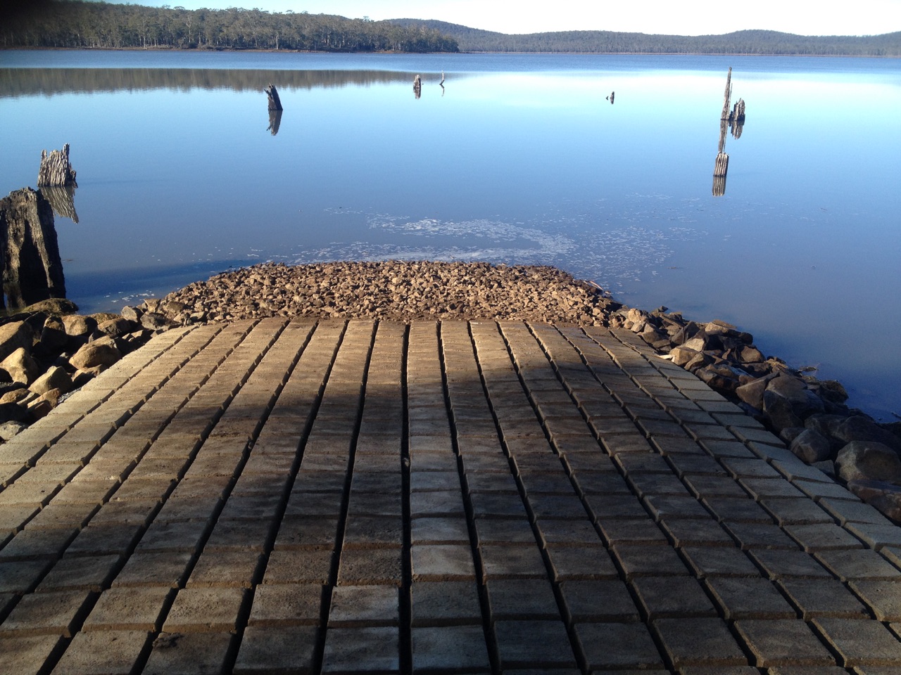 Tooms Lake - Marine and Safety Tasmania