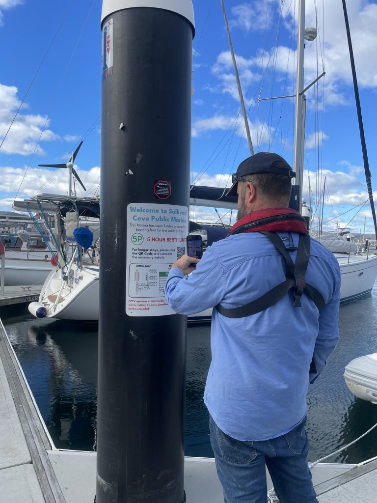 Sullivans Cove Public Marina - Marine and Safety Tasmania